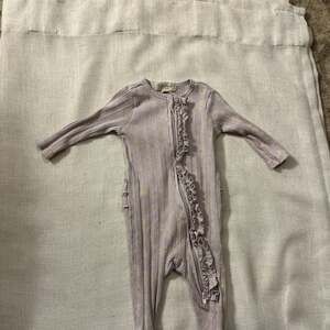 Jessica Simpson Baby Girl Ribbed Ruffle Zipper Romper, Lavender Floral